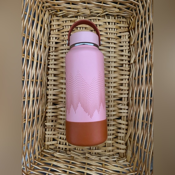 Hydro Flask - Picture 3 of 4